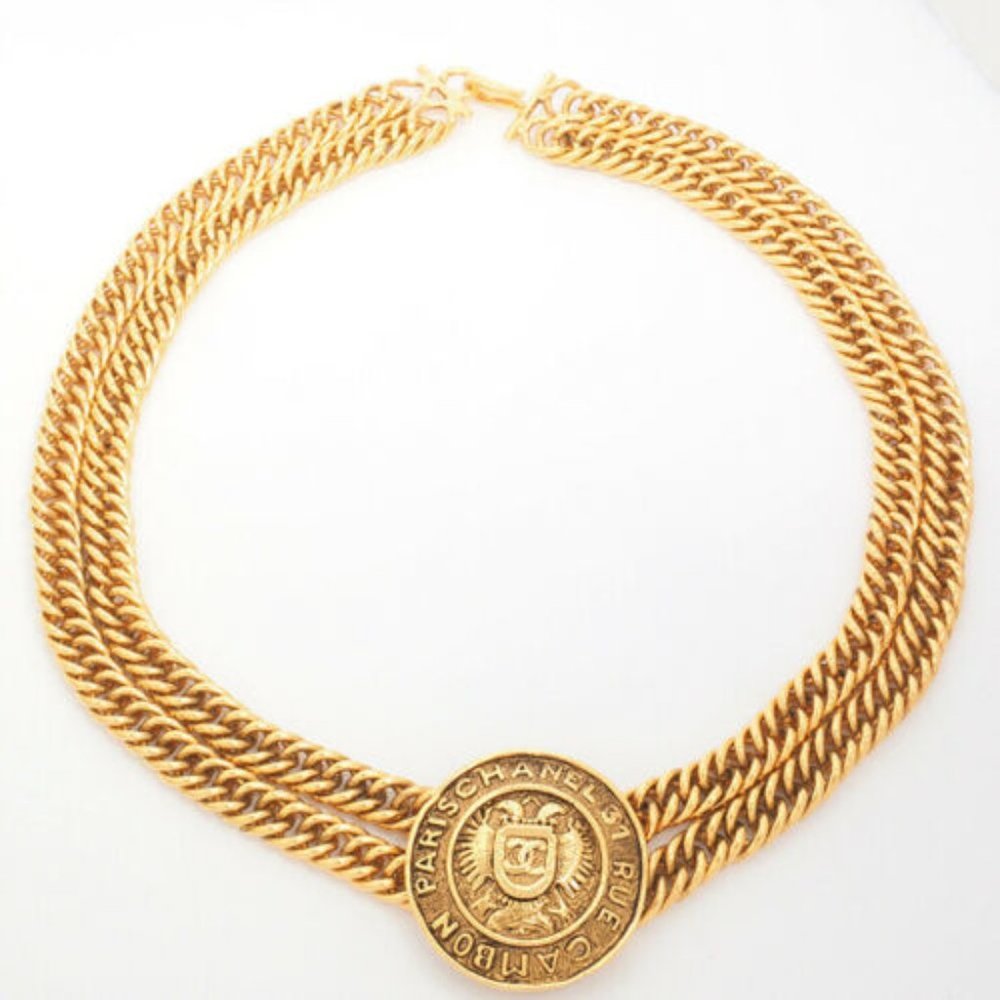 Authentic CHANEL Necklace - Picture 6 of 6